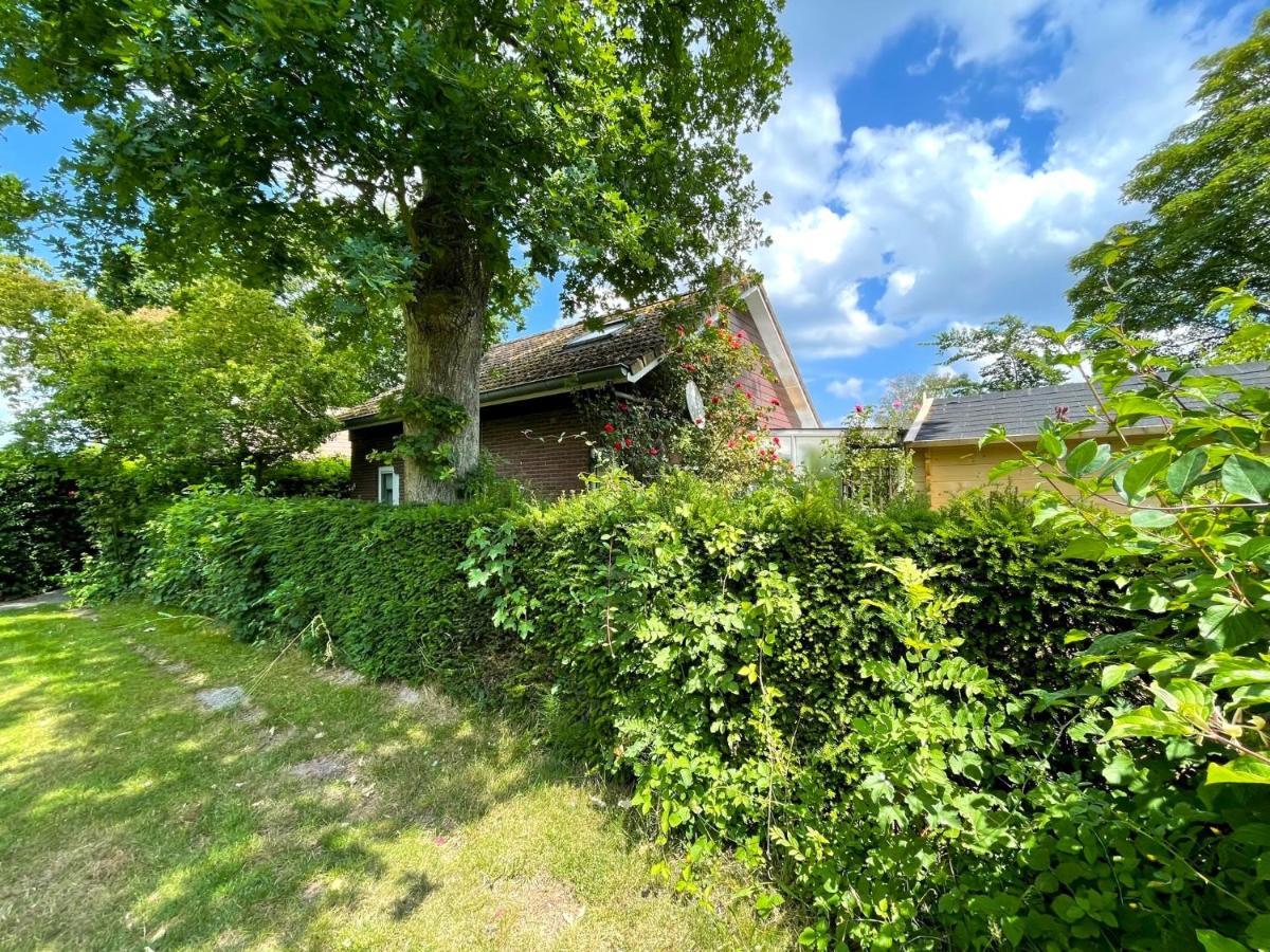 Rustig Gelegen Vakantiebungalow Kortgene Kültér fotó